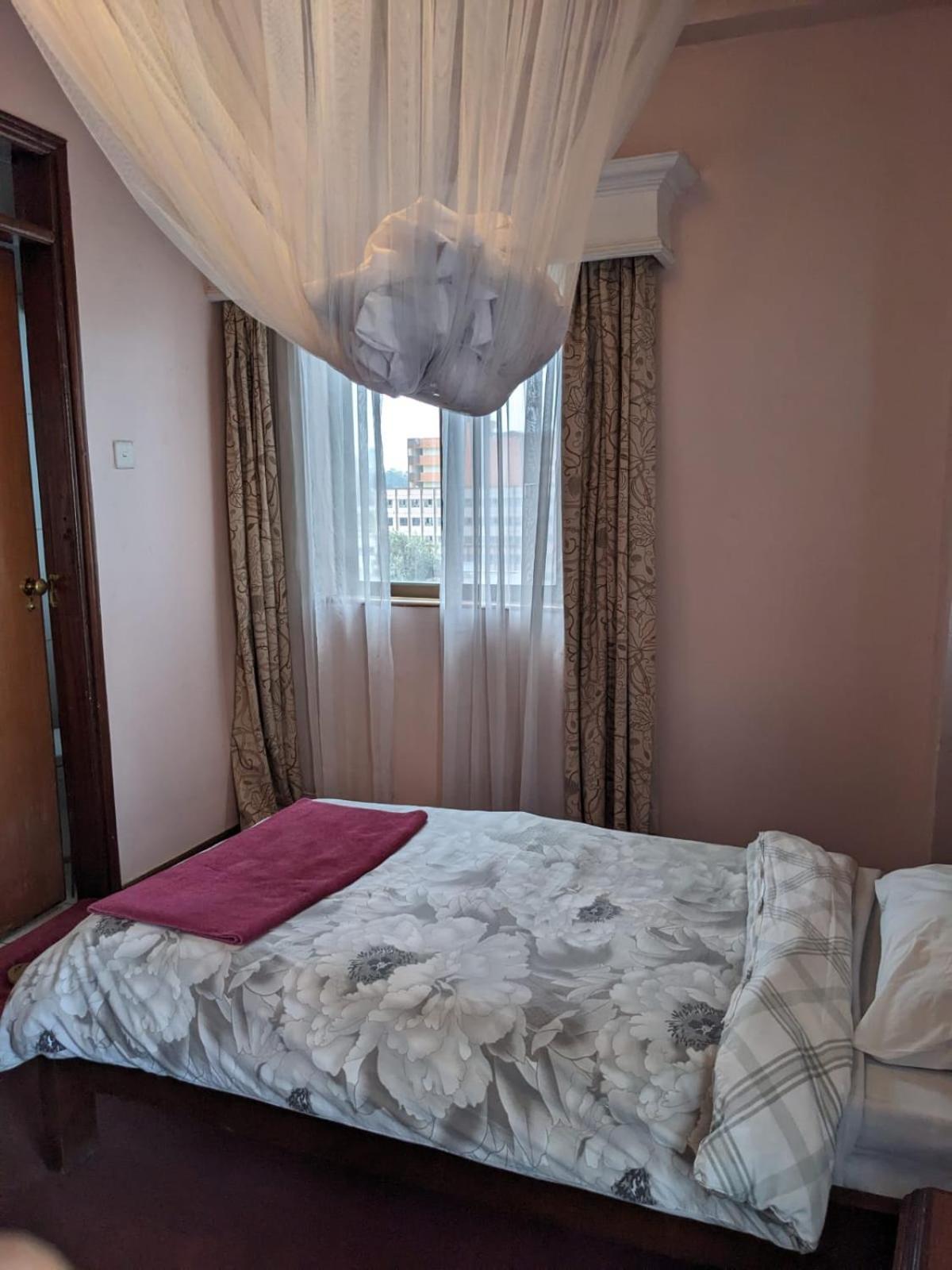 Metro Hotel Nairobi Luaran gambar