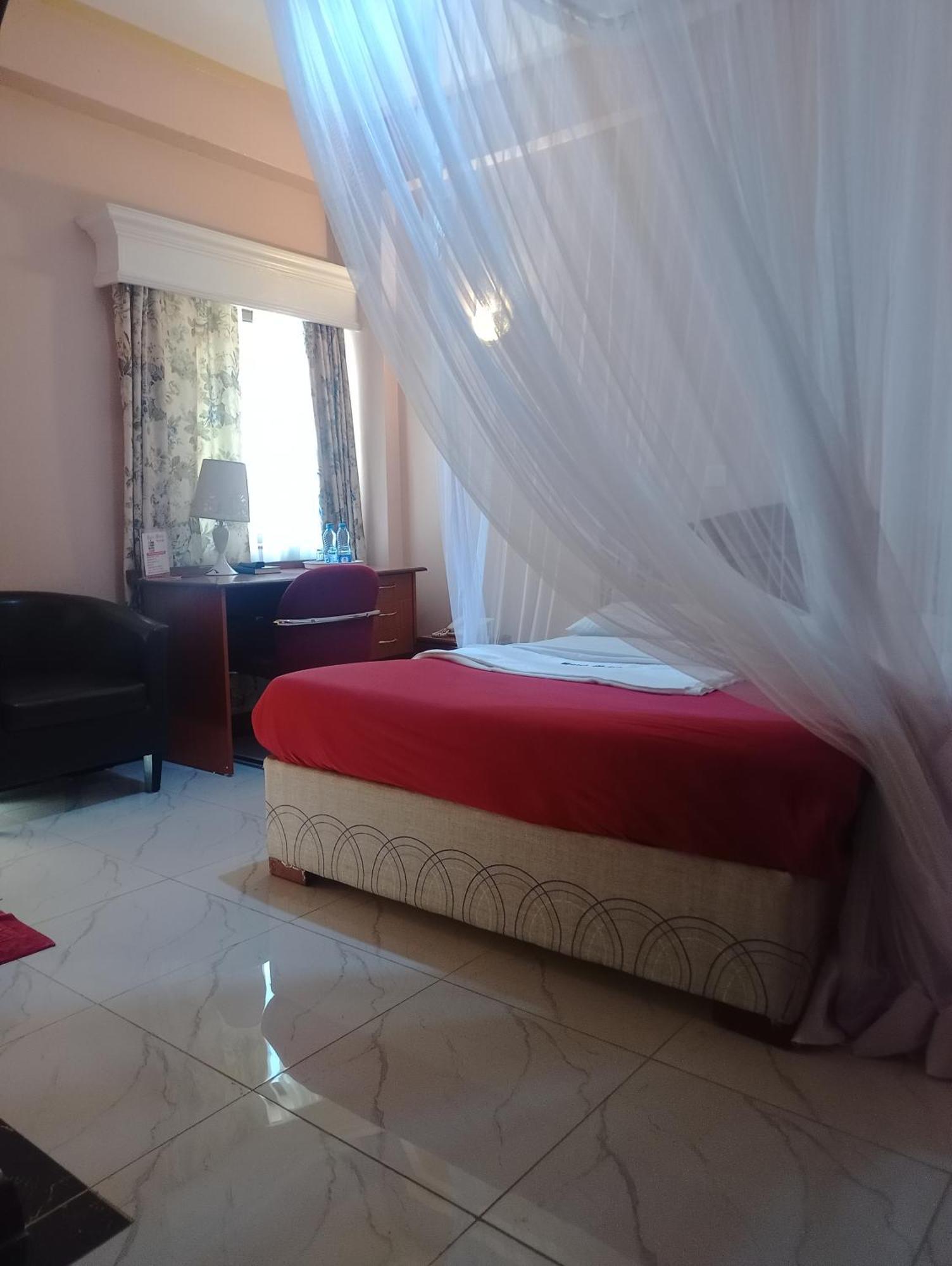 Metro Hotel Nairobi Luaran gambar